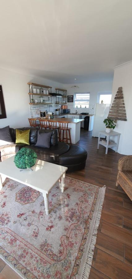 Aintree Farm Cottage Langebaan Eksteriør billede