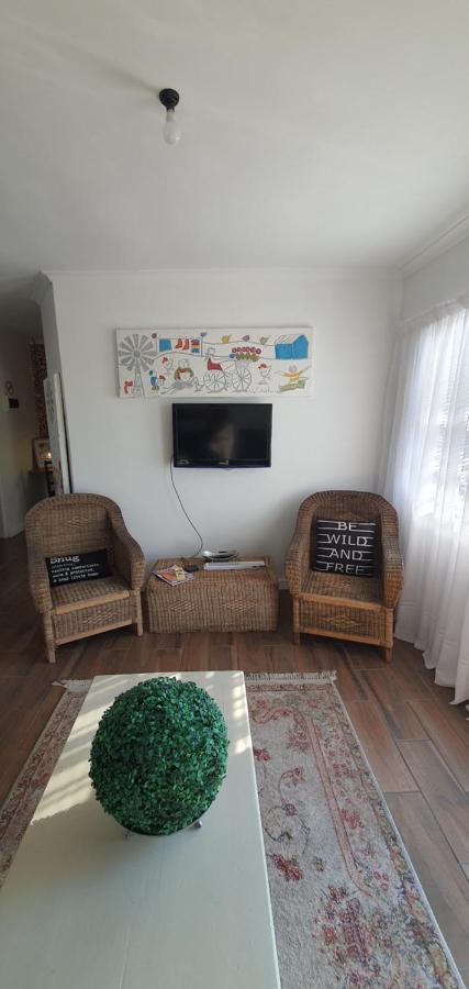 Aintree Farm Cottage Langebaan Eksteriør billede